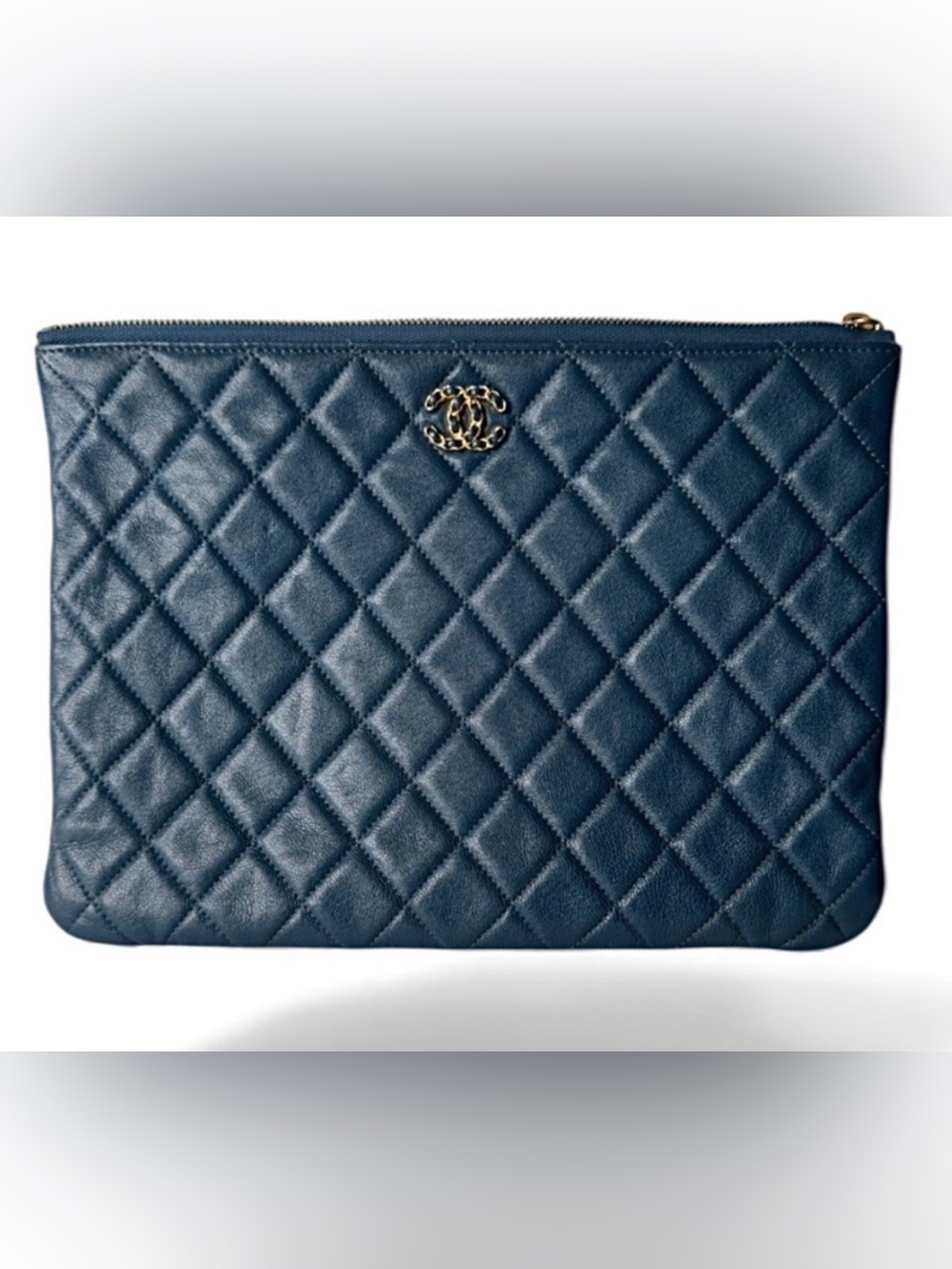 CHANEL Chanel Matelasse Blue Quilted Lamb Skin Clutch Back Pocket zipperClosure